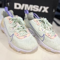 Nike Vision React D/MS/X Womens Running Shoes