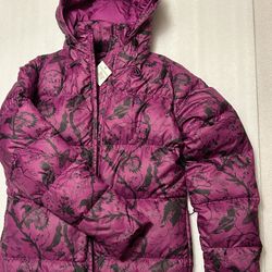 Nike ACG Women’s Jacket. Size M. 