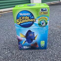 56 Huggies little swimmers 16 to 26 pounds