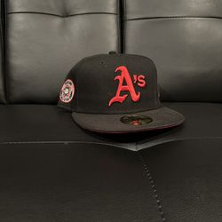 Oakland Athletics Fitted Hat Size 7 1/2 