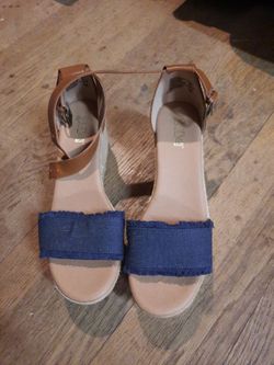 Summer shoes
