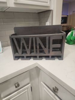 Wine Bottle Holder