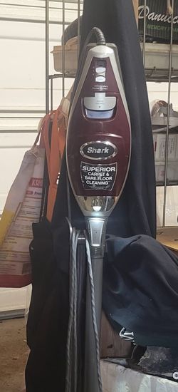 Shark vacuum Cleaner ...