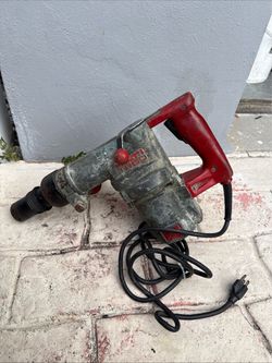 Hilti TE 60 Heavy Duty Rotary Hammer Drill / Demolition Hammer – 115V – Works only today $40