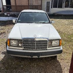 1993 Mercedes-Benz 300-Class