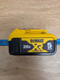 DeWalt 20v Max 5AH Battery USED 