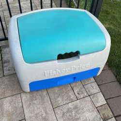 Fisher-Price toy box vintage needs cleaning