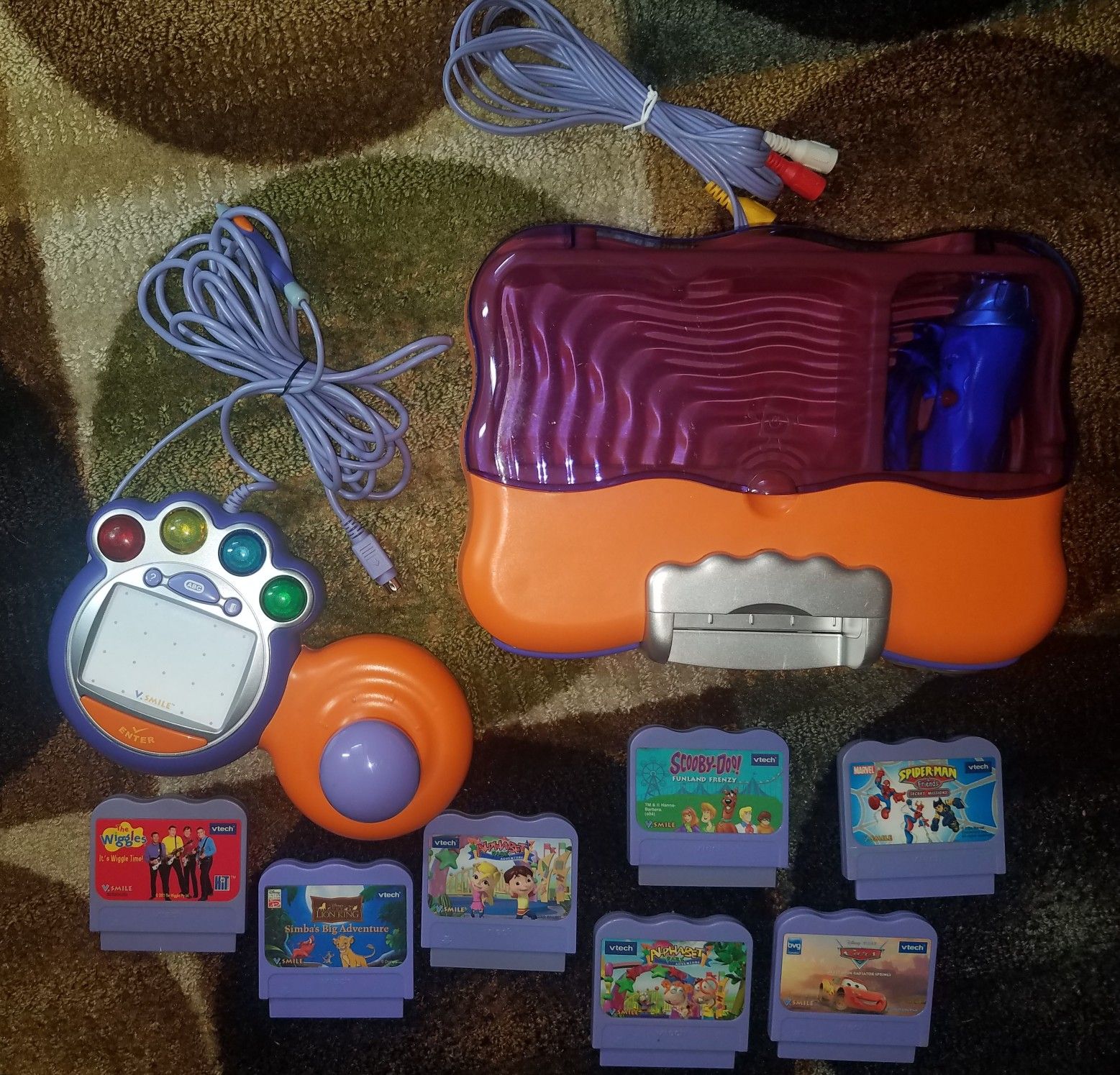 V.Tech V.Smile TV Learning System With 7 Game Cartridges Kids ...