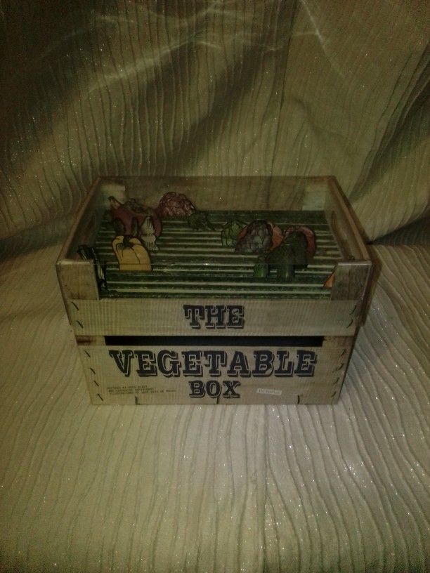 Vegetable Box, Grow Your Own Veggies.