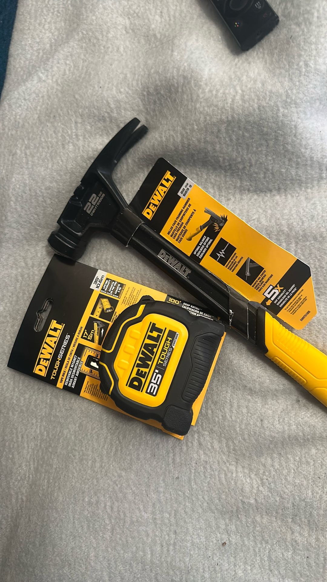 Hammer 22oz And Tape Measure 35” Dewalt Brand New
