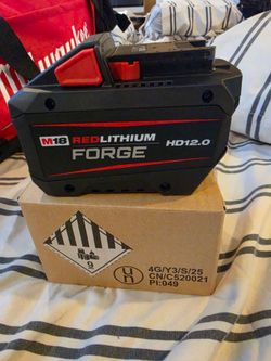 Milwaukee M18 RedLithium Forge HD12.0 Battery