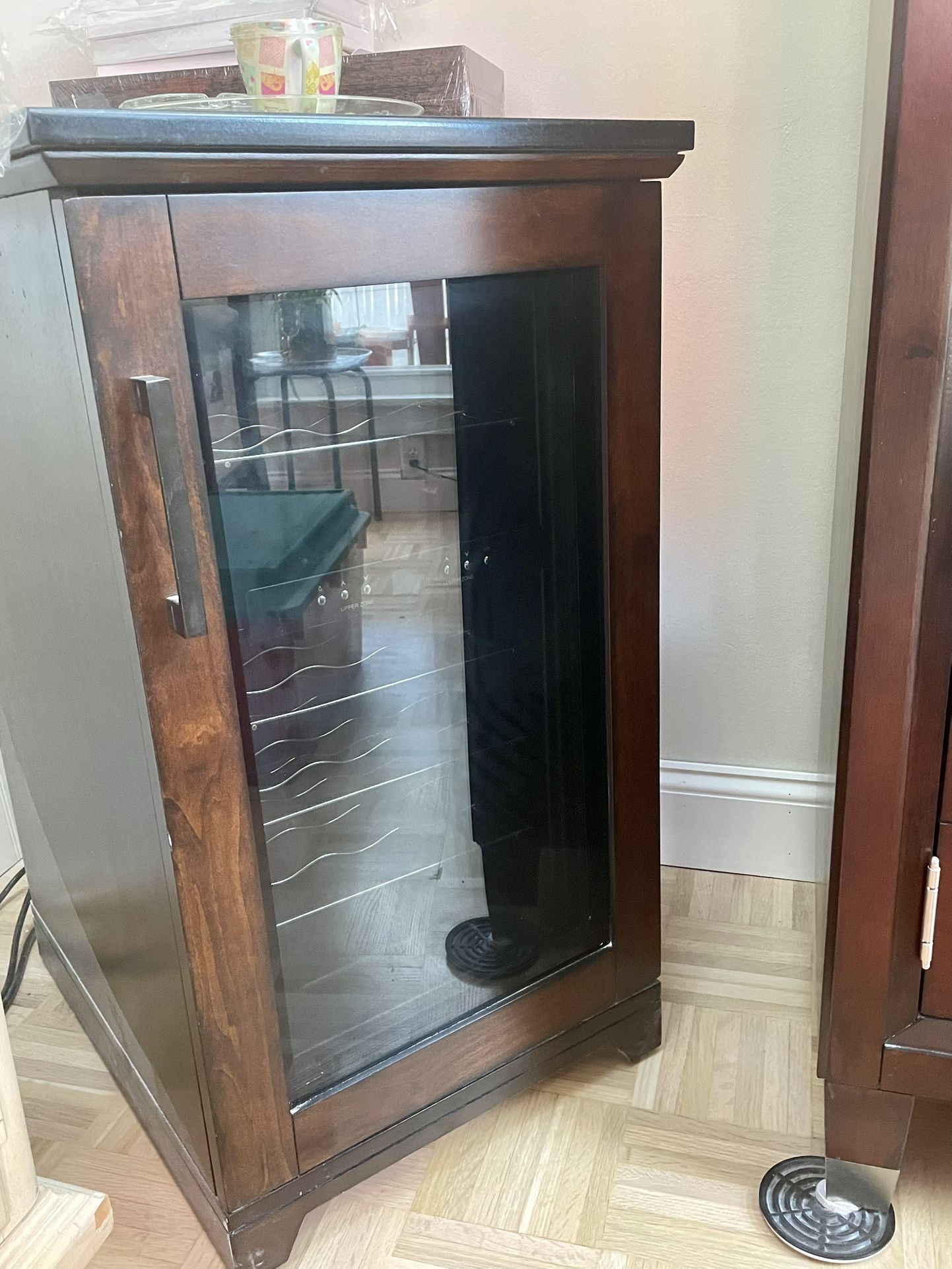 2 Level Wine Cooler 18 Bottles