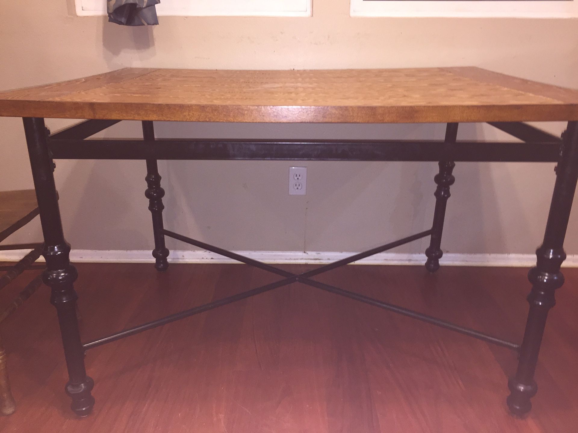 Kitchen table