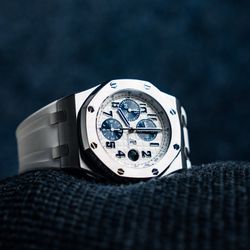 Audemars Piguet Royal Oak Offshore Chronograph “Navy Panda” – 42mm Stainless Steel – Ref. 26170ST.OO.D305CR.01