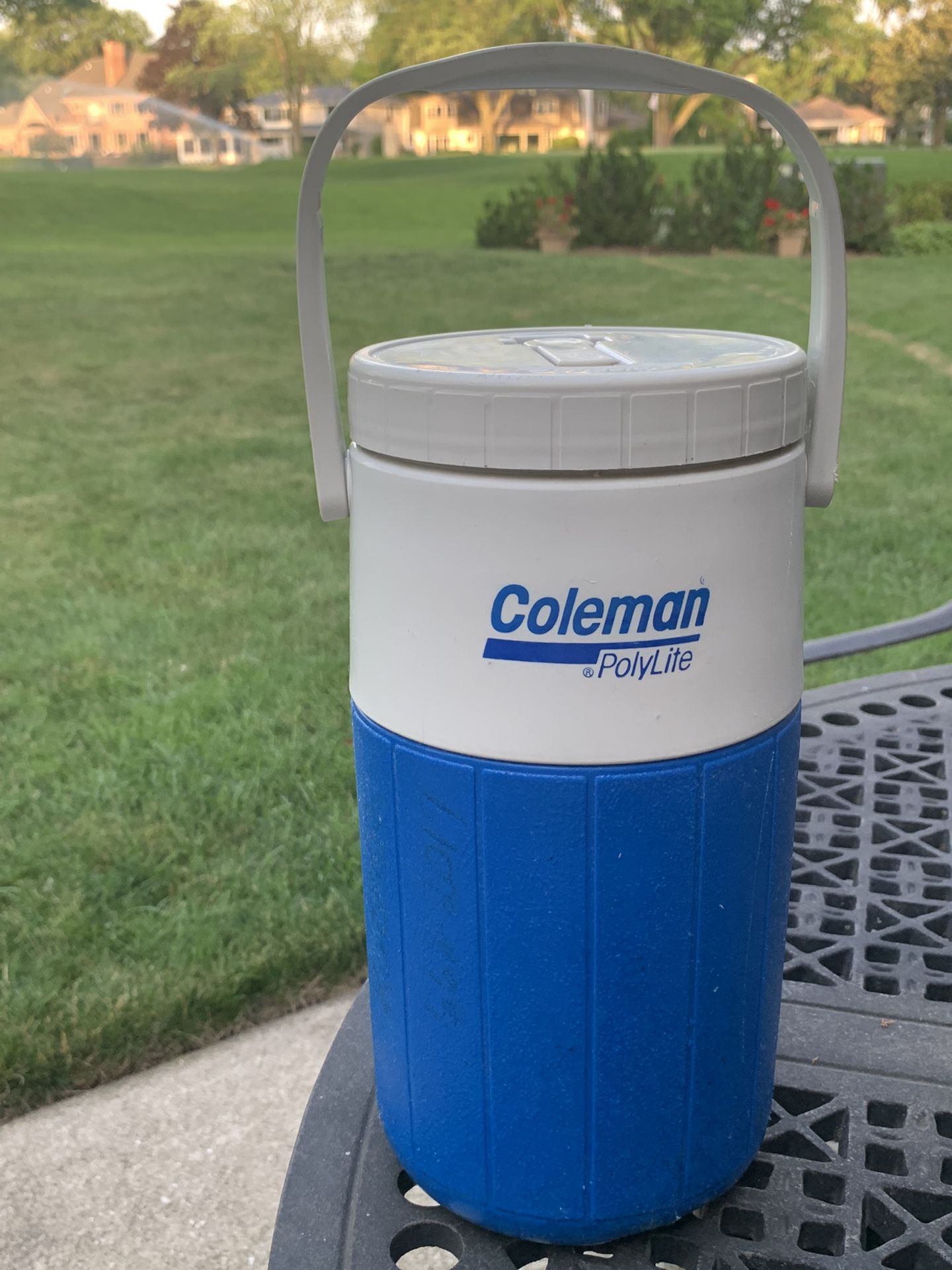 VTG Coleman PolyLite 2L Cooler w/ Spout, Made in USA