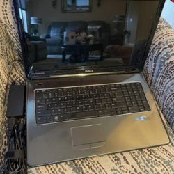 Dell inspiron N7010