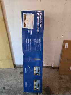 Portable 80" Projector Screen