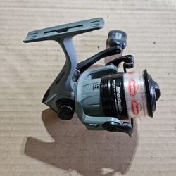 Abu Garcia Vengeance Spinning Reel