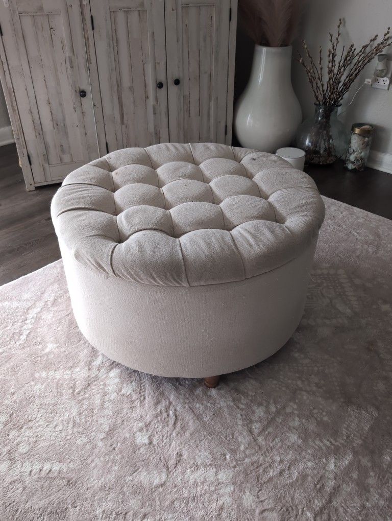 Round Ottoman 