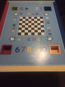 Eddie Bauer Kids Table