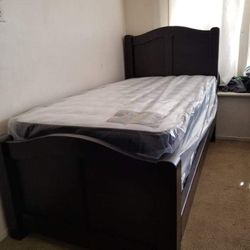 Cama twin