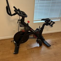 Peloton Bike 