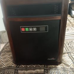 4 Space Heaters With Wheels/ Without Remotes