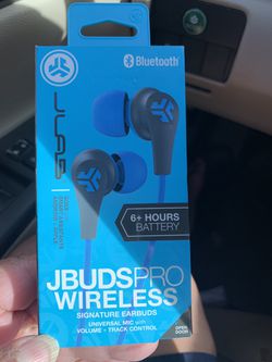 Jlab Jbudspro wireless signature earbuds