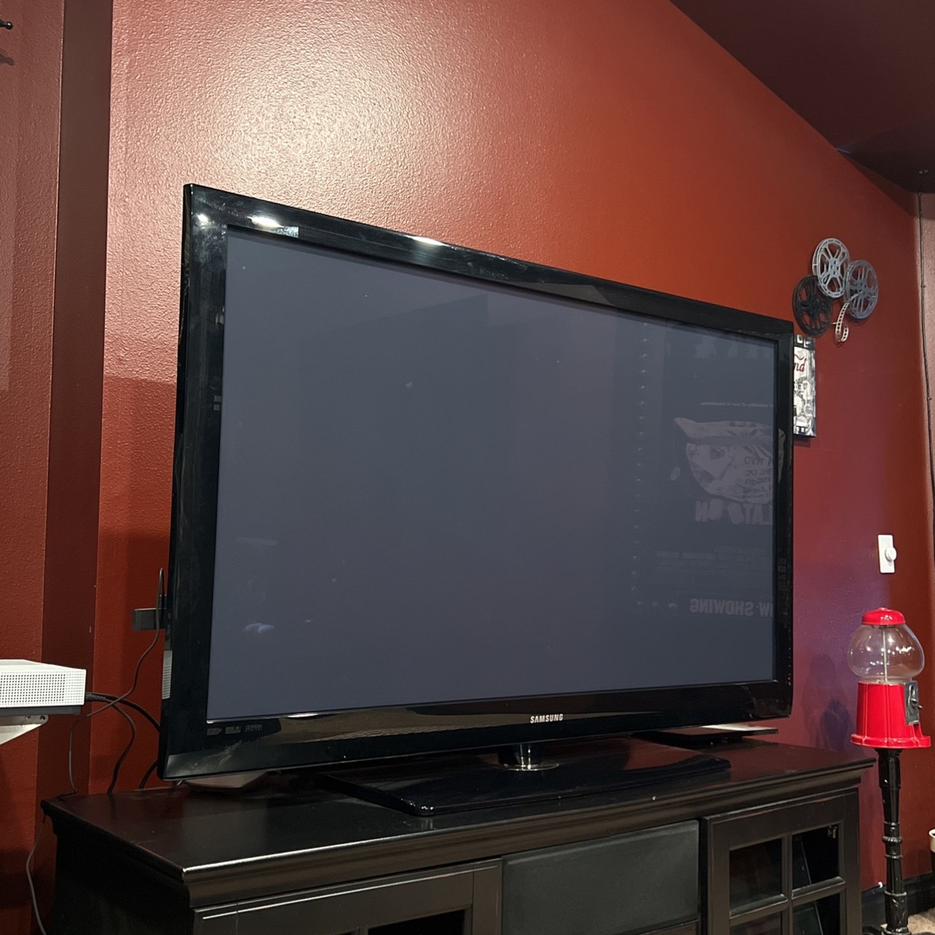 58” Samsung Flat Screen TV