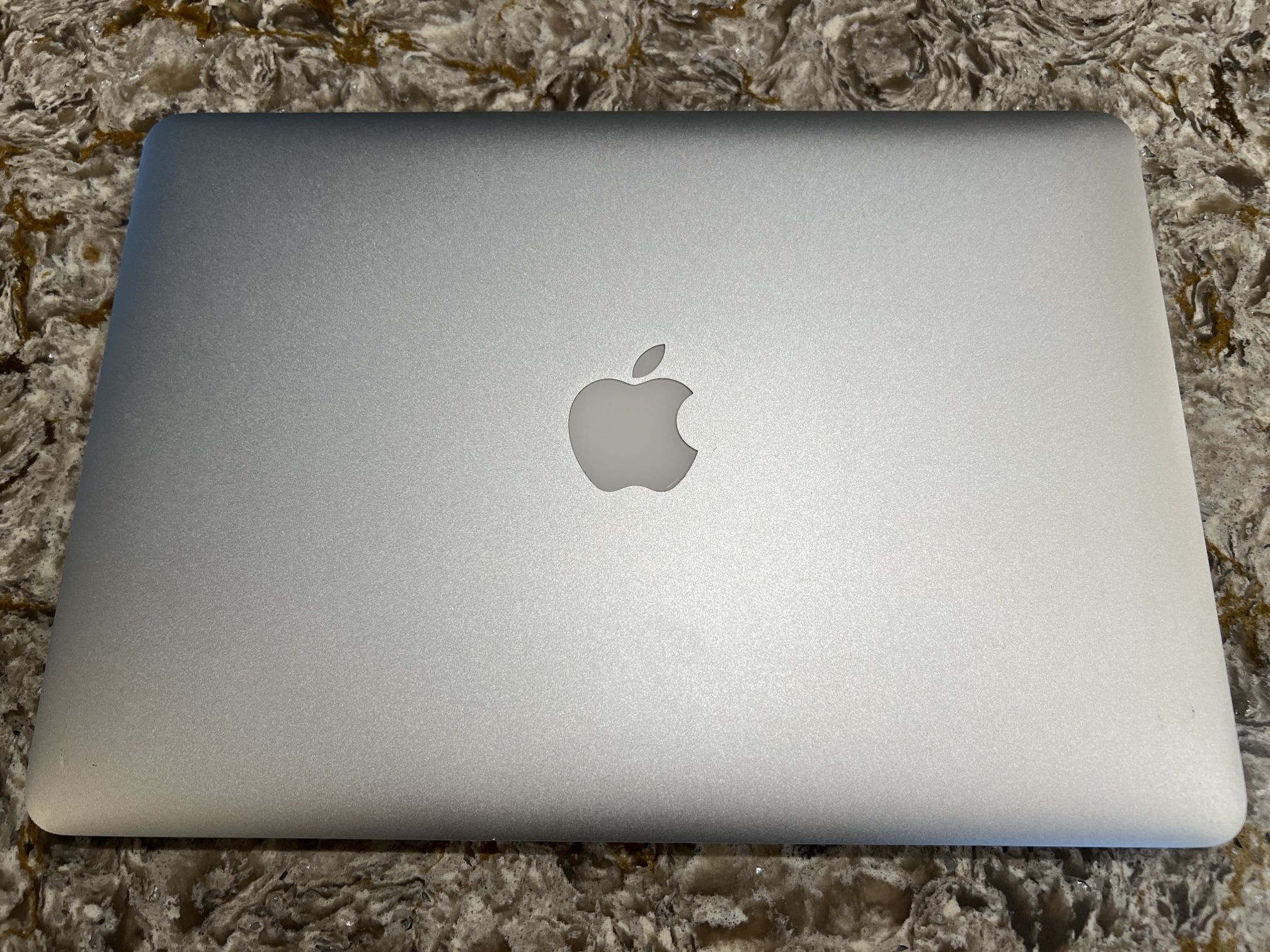 Apple MacBook Air