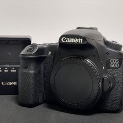 Canon 60d Body  DSLR camera