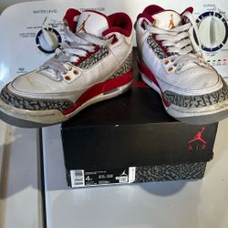 Air Jordan three retro grade school