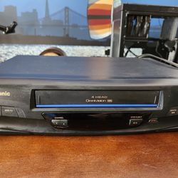 Panasonic Blue Line Omnivision PV-V4020 VCR