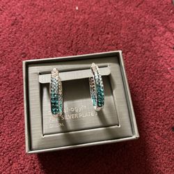 Earring 