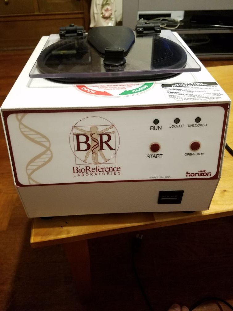 BioReference Centrifuge Model 642E Horizon