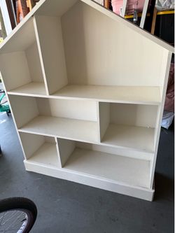 Dollhouse Book shelf