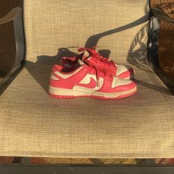 Pink Nike shoes Size 7.5 Women 