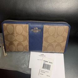 New Blue Coach Wallet With Dust Bag