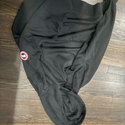 Canada Goose Sweat Shirt 