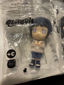 Naruto figures