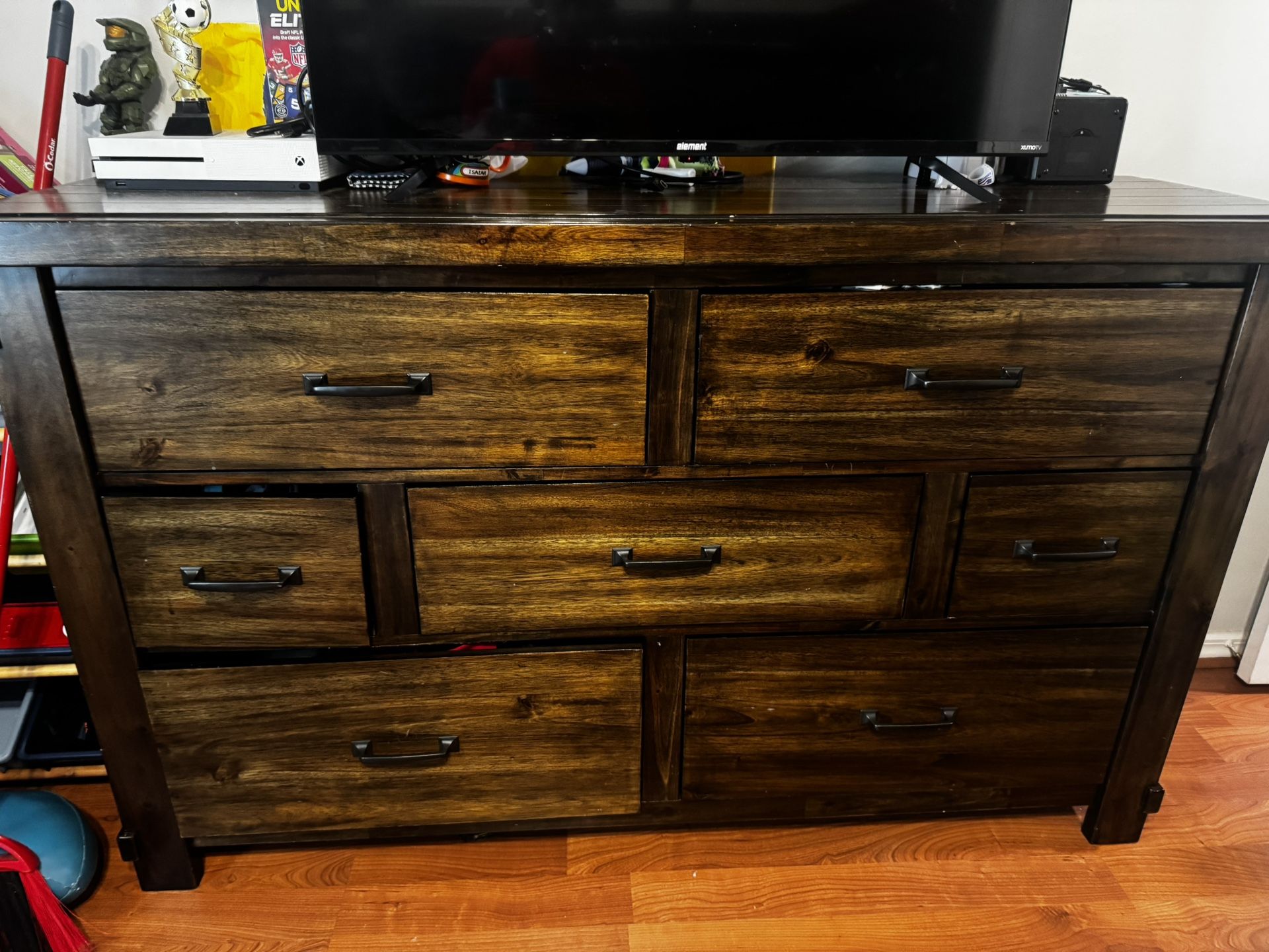 Moving Sale 7 Draw Dresser With Mirror