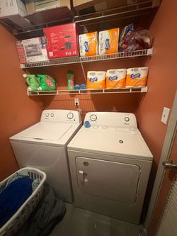 Matching washer and dryer
