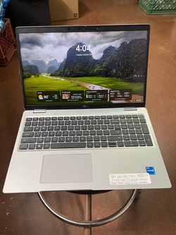 💻 **DELL LATITUDE 5520 – TOUCHSCREEN LAPTOP FOR SALE!** 🔥 Looking for a reliable laptop for work, school, or everyday use? Check out this Dell Lati