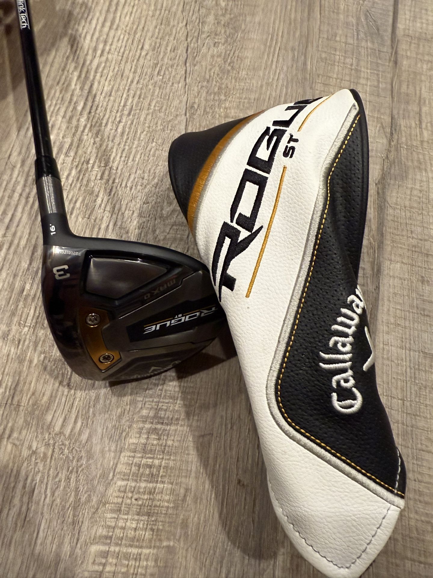 Rogue Callaway All Black