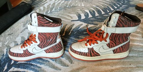 *NEW* Nike Air Force 1 High Tops  Sz. 9