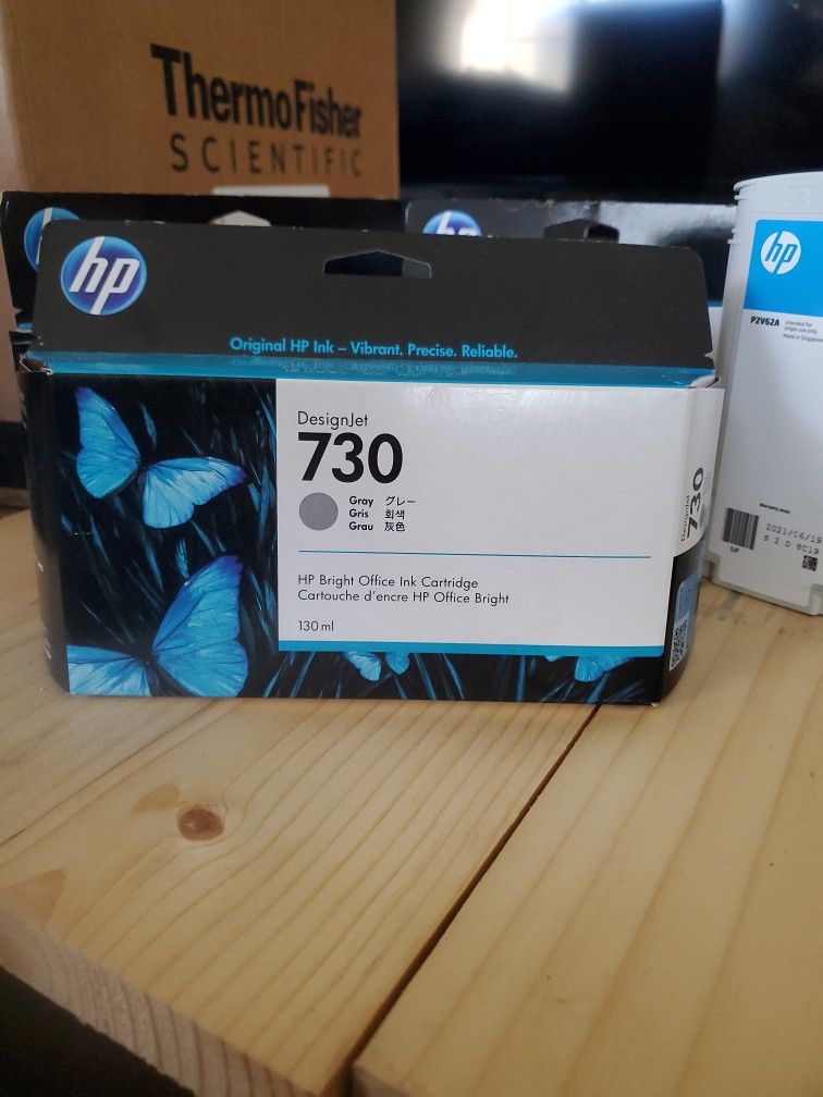 HP DesignJet 730 ** GRAY ** Ink Cartridge
