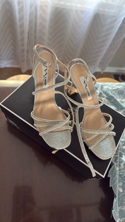 Silver Stray, Sandal, Woman
