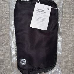 Lululemon Athletica Everywhere Belt Bag 1L 