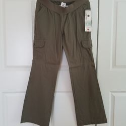 Maternity pants, size M