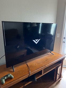 48in Vizio tv